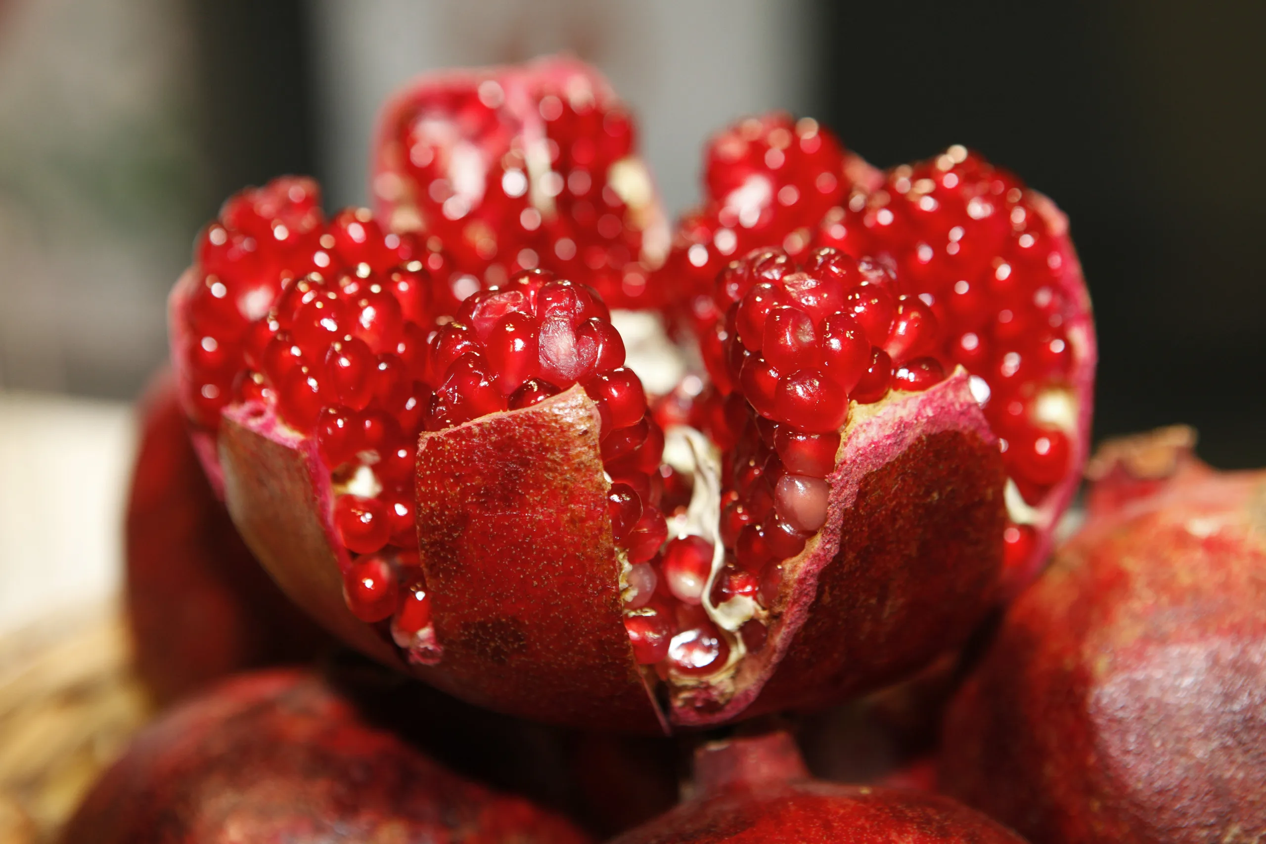 Pomegranate-01